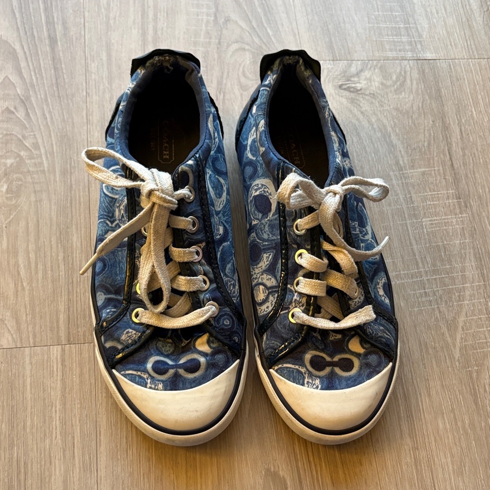 Coach Sneakers in a Blue Pattern